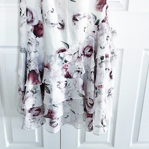 We Are Kindred Jemima Sweetheart Strapless Floral Dress - Picture 9 of 9